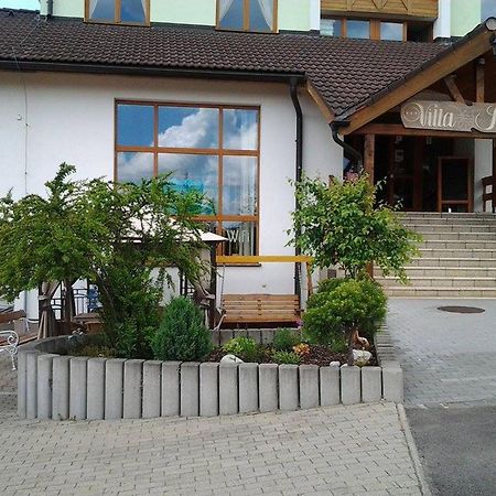 Vysoké Tatry Hotel Villa Siesta מראה חיצוני תמונה