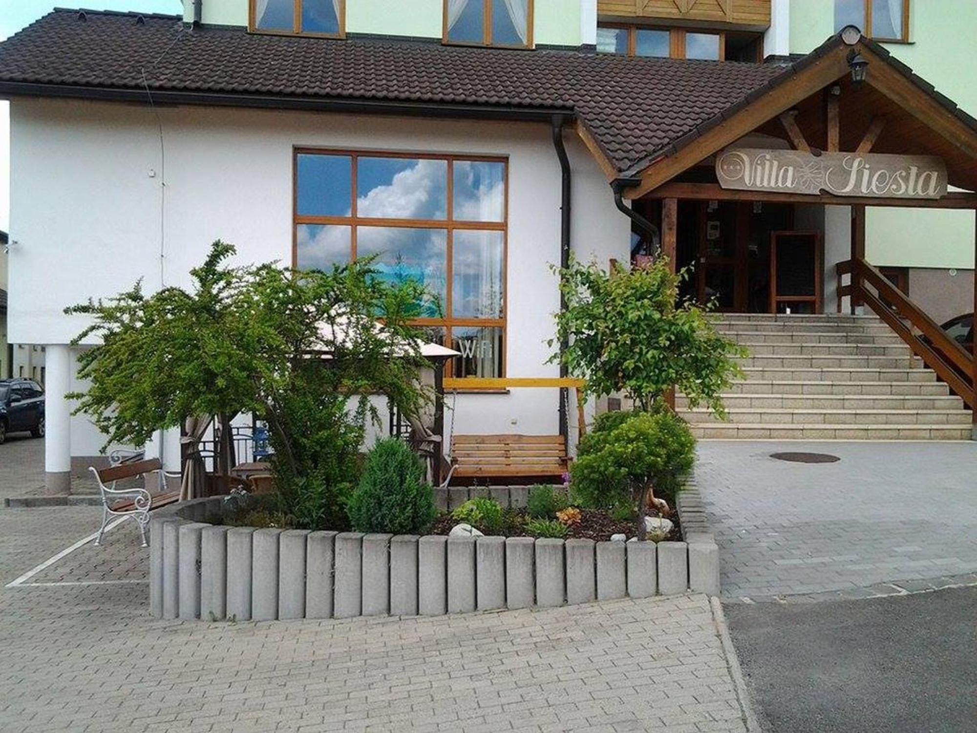 Vysoké Tatry Hotel Villa Siesta מראה חיצוני תמונה
