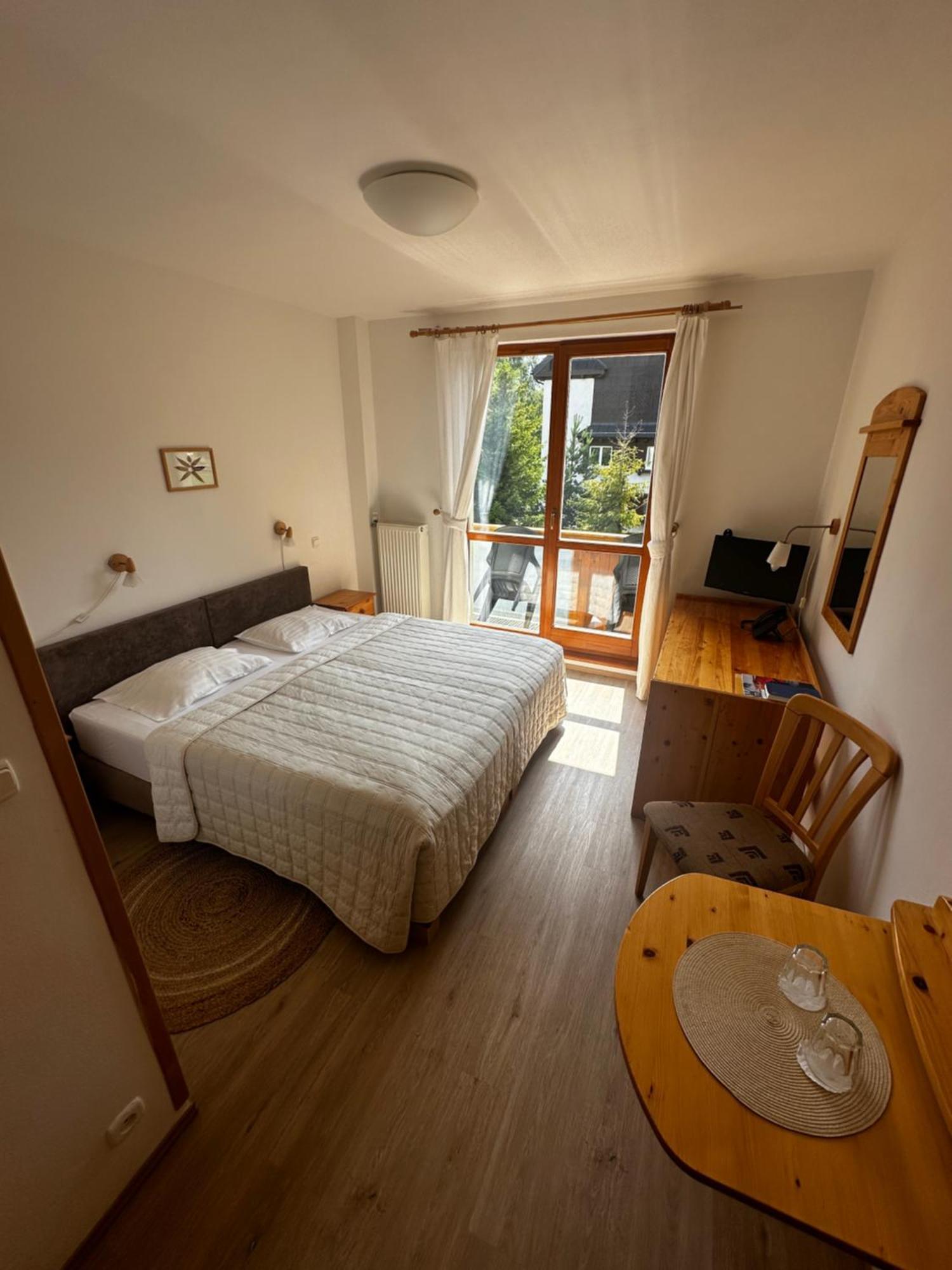 Vysoké Tatry Hotel Villa Siesta מראה חיצוני תמונה