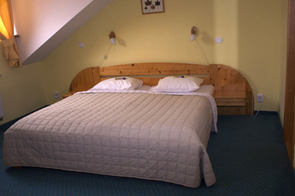 Vysoké Tatry Hotel Villa Siesta מראה חיצוני תמונה