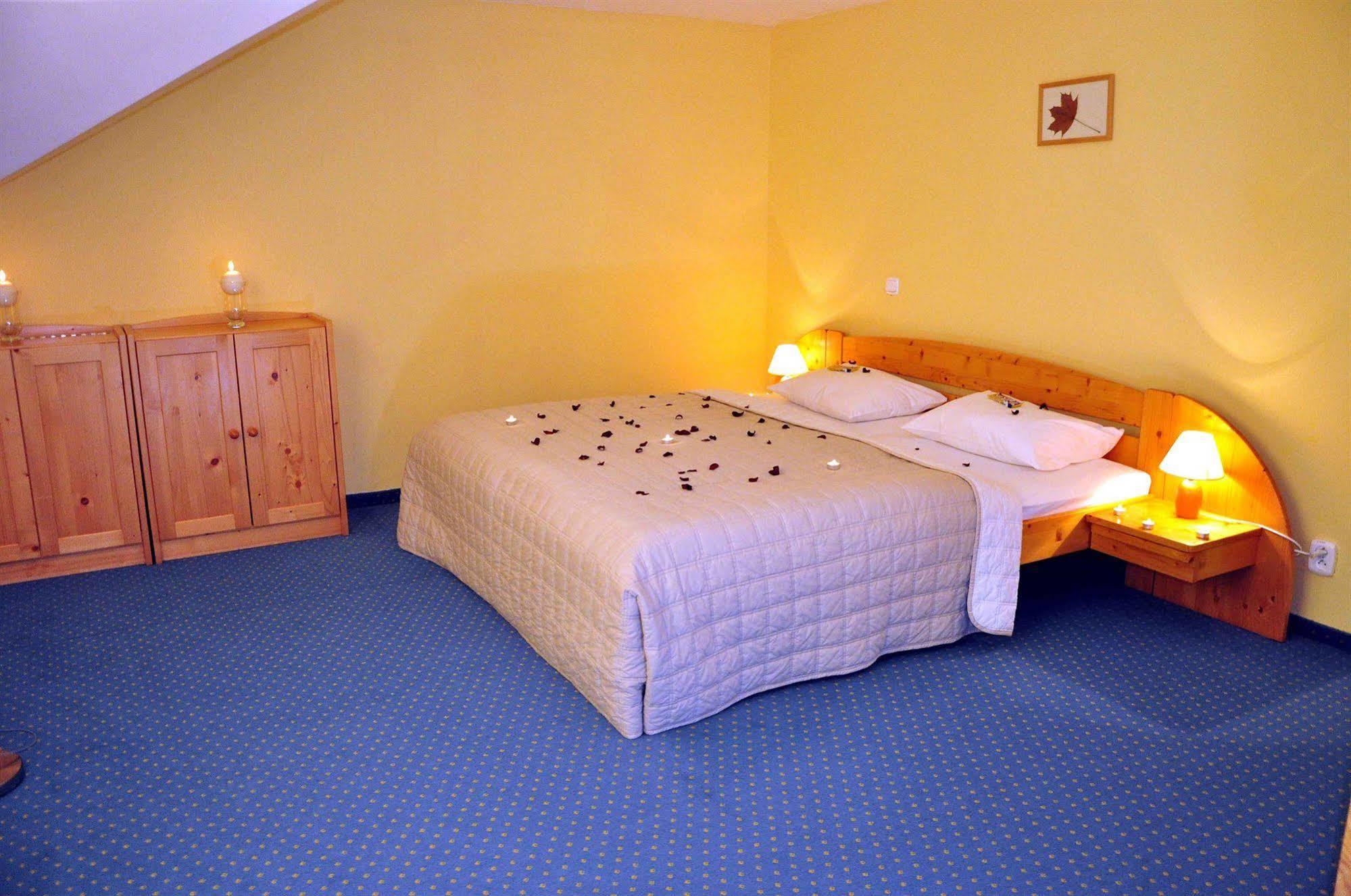 Vysoké Tatry Hotel Villa Siesta מראה חיצוני תמונה